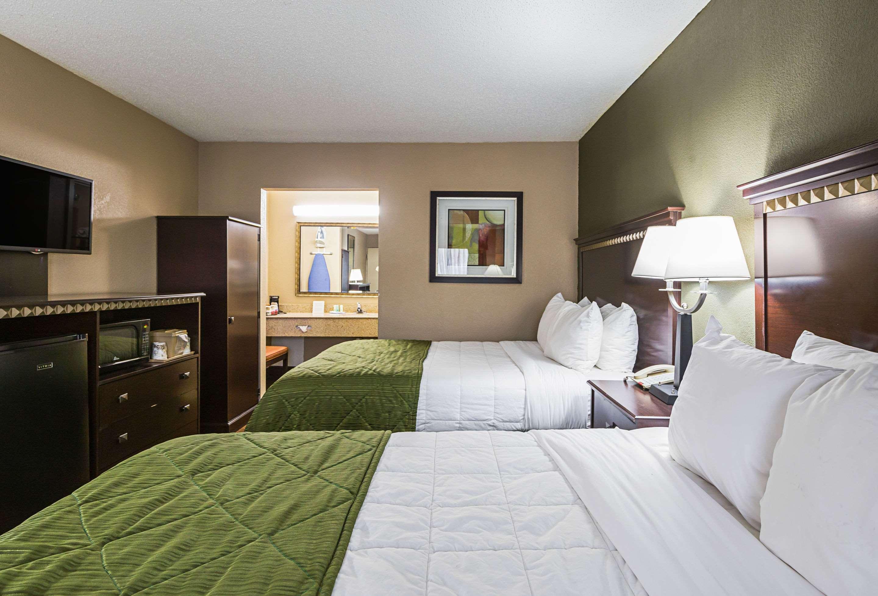 Quality Inn & Suites Greenville - Haywood Mall المظهر الخارجي الصورة