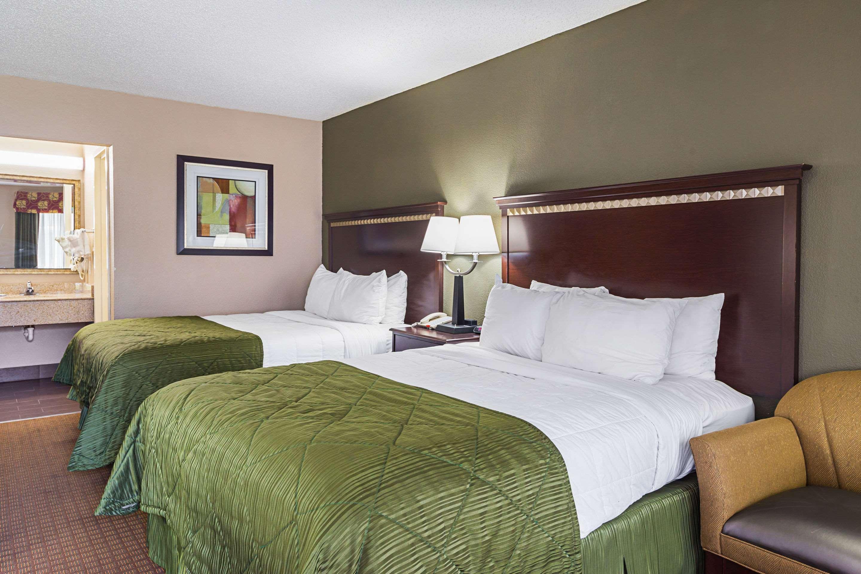 Quality Inn & Suites Greenville - Haywood Mall المظهر الخارجي الصورة