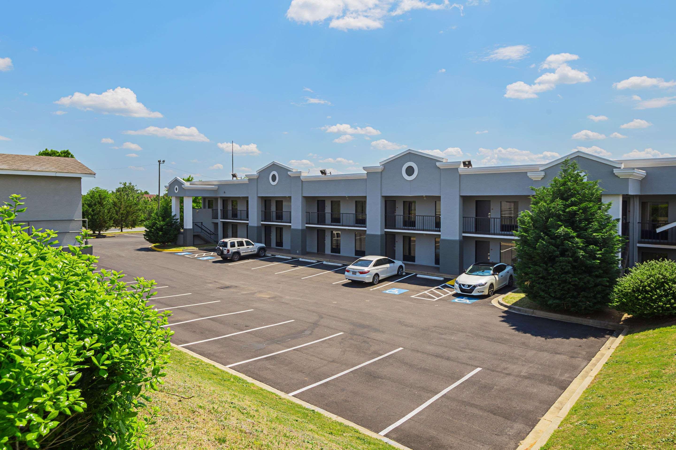 Quality Inn & Suites Greenville - Haywood Mall المظهر الخارجي الصورة