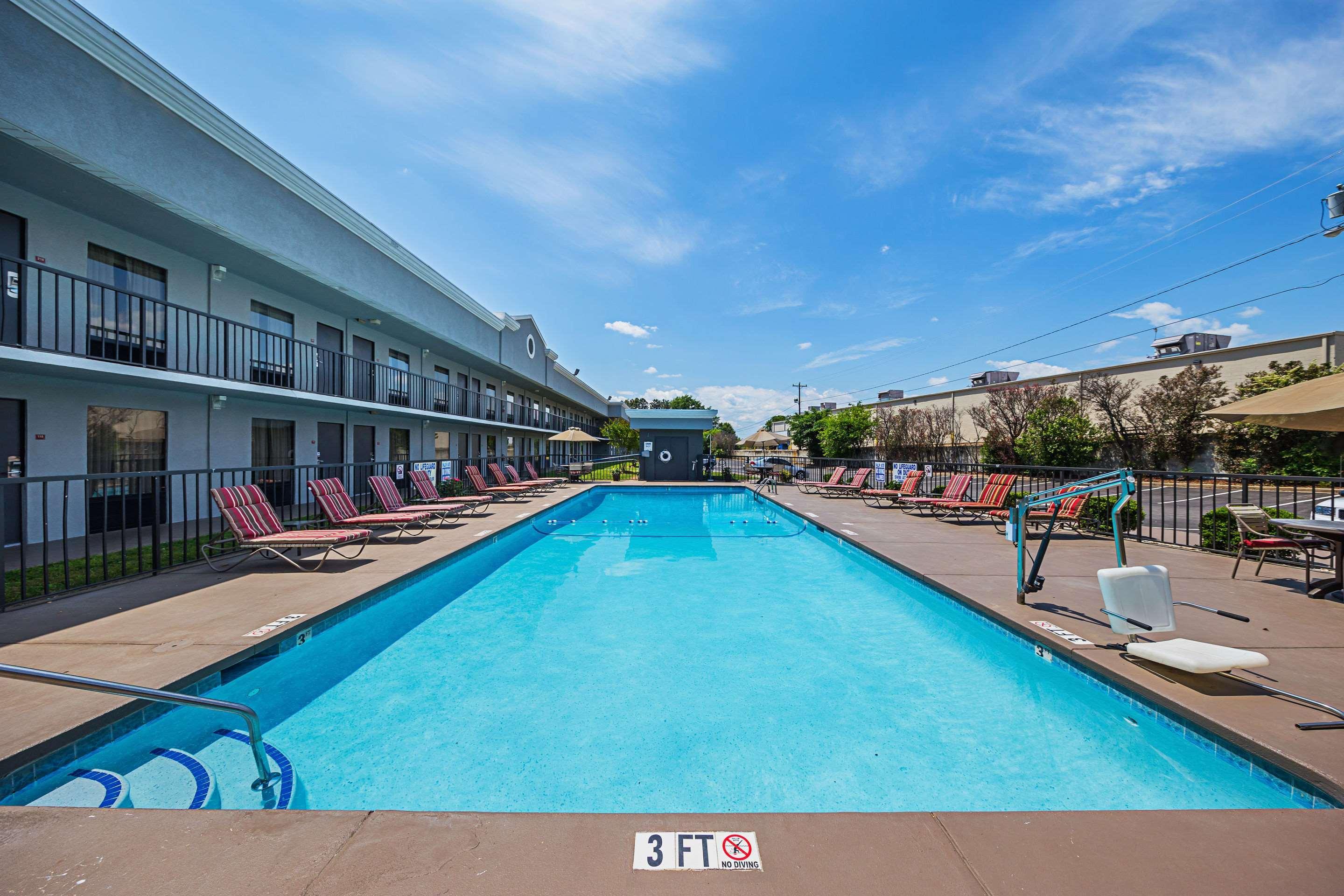 Quality Inn & Suites Greenville - Haywood Mall المظهر الخارجي الصورة